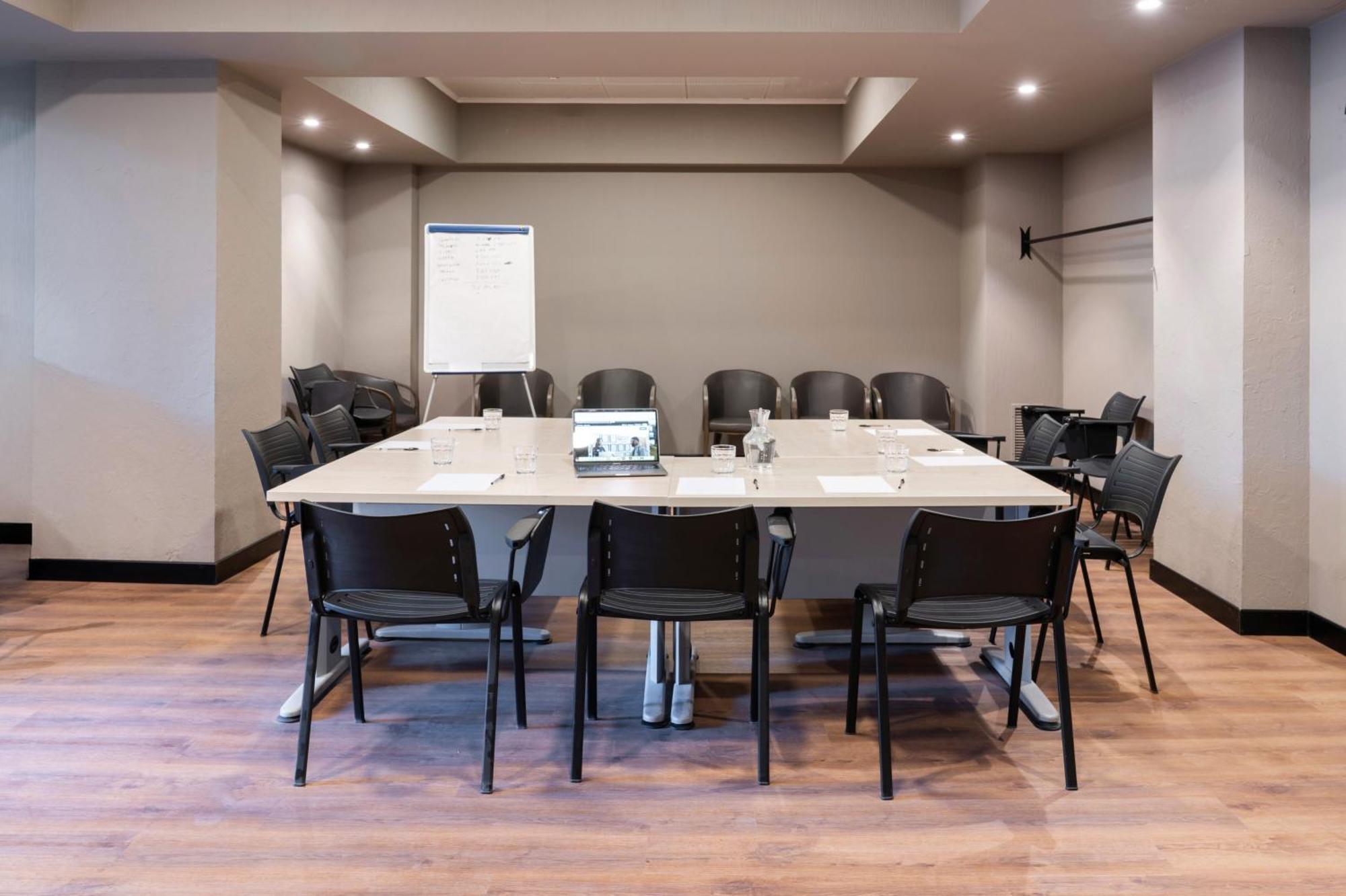 Garner Aurelia By Ihg Rome